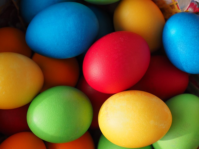 barevná vajíčka
